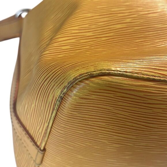 Louis Vuitton Epi Noe GM Yellow Drawstring Closure Bucket Bag AR1924 - Picture 7 of 16